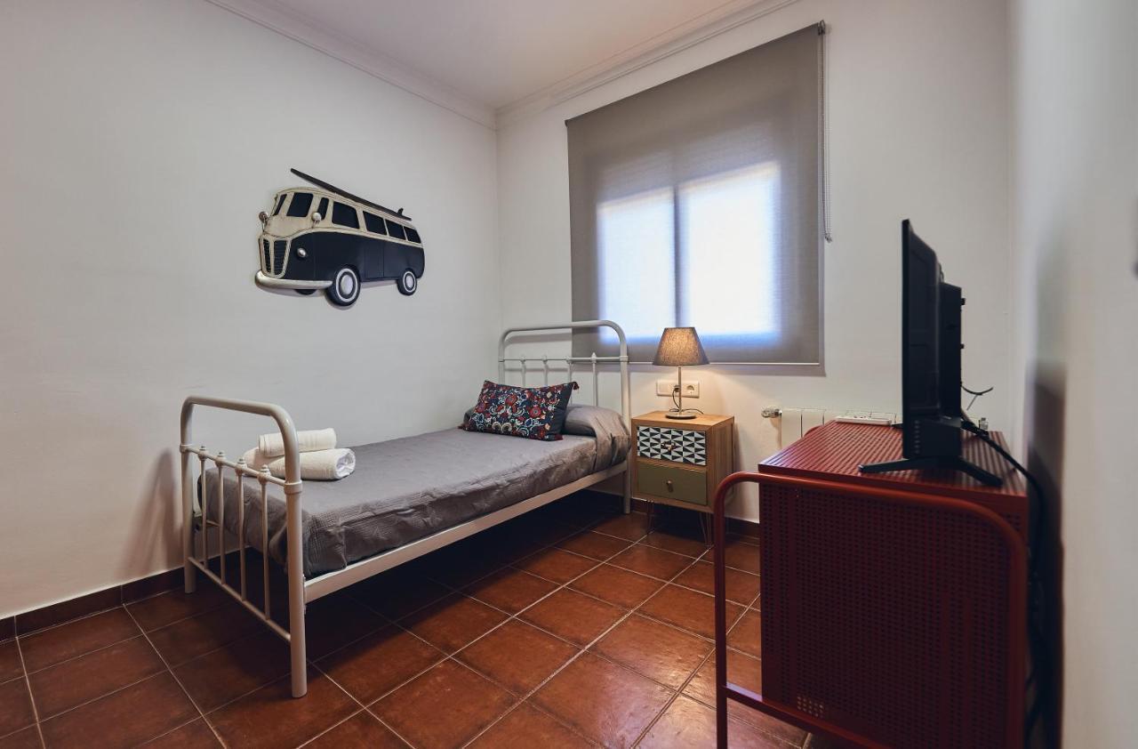 La Casa Del Barrio - *