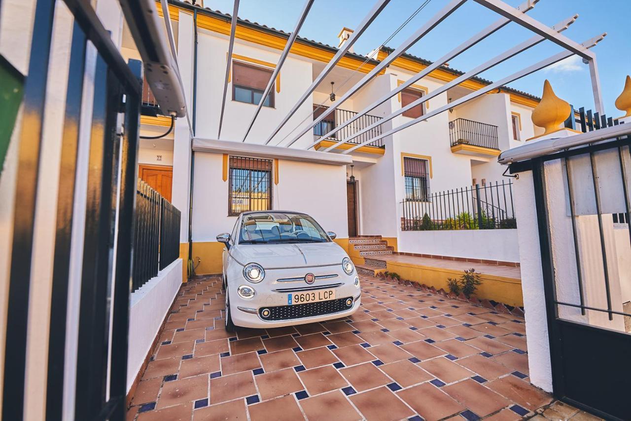 La Casa Del Barrio - *